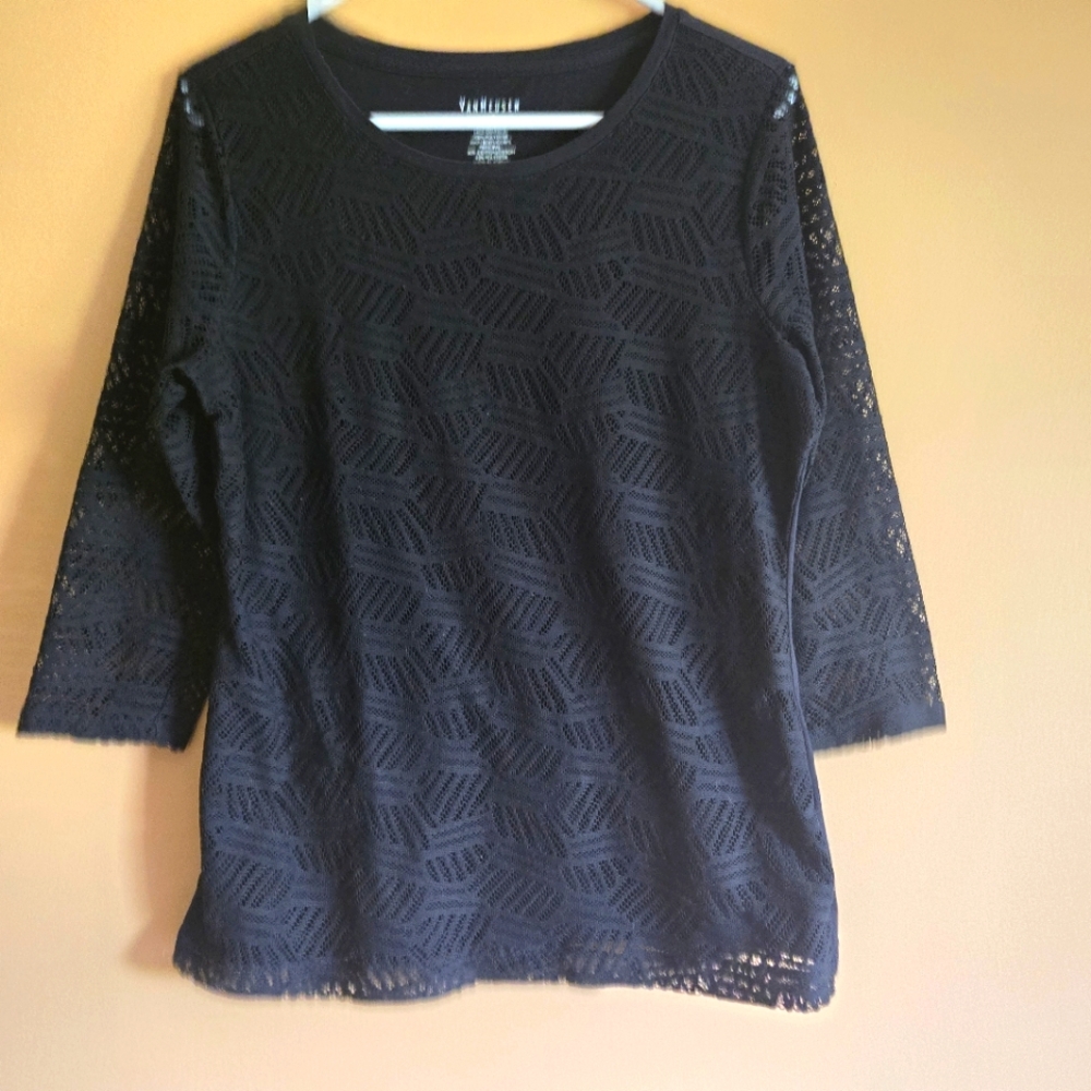 Van Heusen Lace Top PTP=19"
